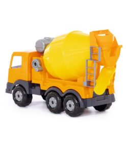 Alternative view of SuperTruck concrete-mixer truck