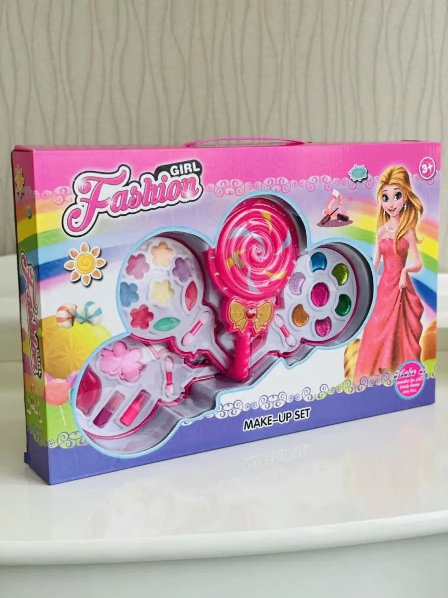 Fashion Girl - Lollipop 3-Tier Surprise Makeup & Beauty Set 3 Fashion Girl - Lollipop 3-Tier Surprise Makeup & Beauty Set - Image 3