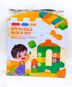 Alternative view of 22-Piece Insect World DIY Puzzle Block Set