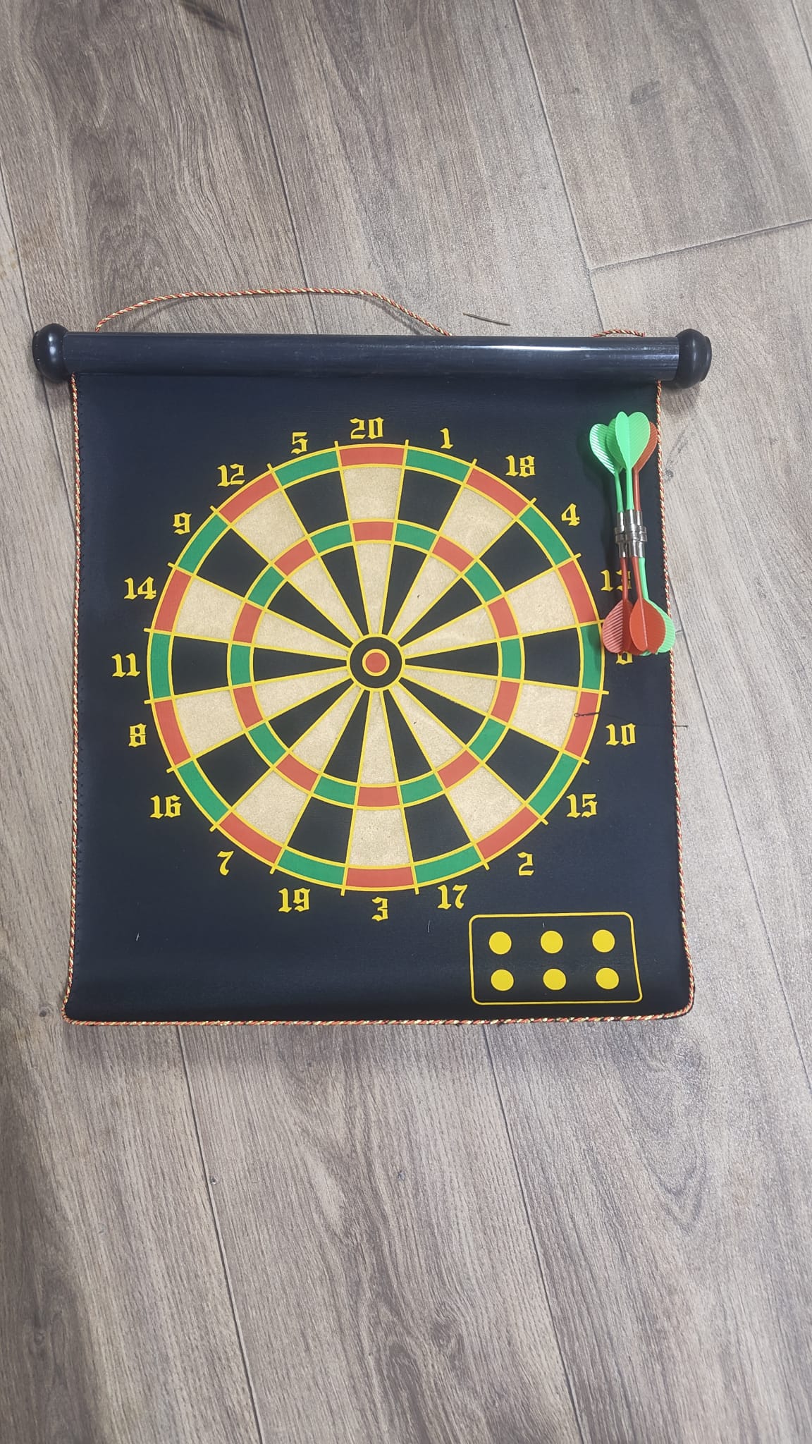 Professional Roll-Up Magnetic Dartboard Set in Fiber Drum(medium) 3 Professional Roll-Up Magnetic Dartboard Set in Fiber Drum(medium) - Image 3